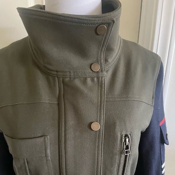 Gorgeous Veronica Beard military style 2-tone jacket - Picture 7 of 16